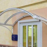 Cappottina a tunnel con tirante